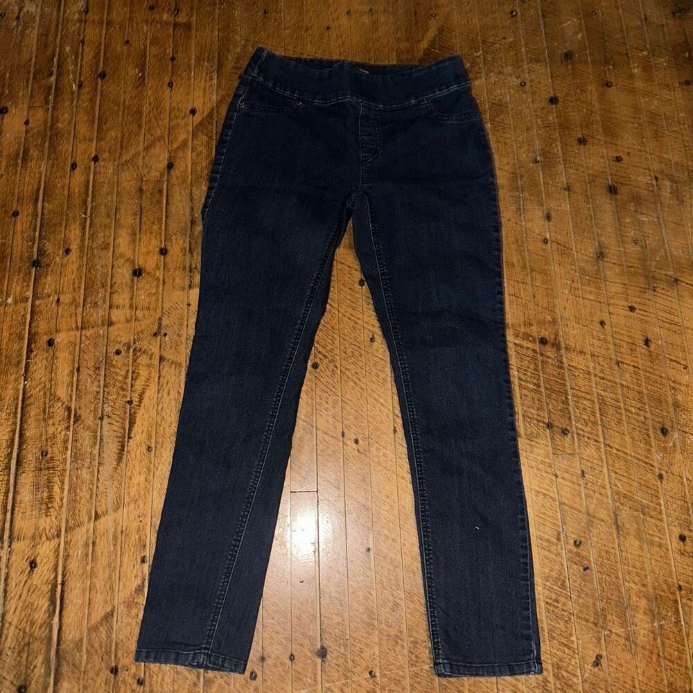 Chico’s 0/S dark wash stretchy travelcore pull on pants